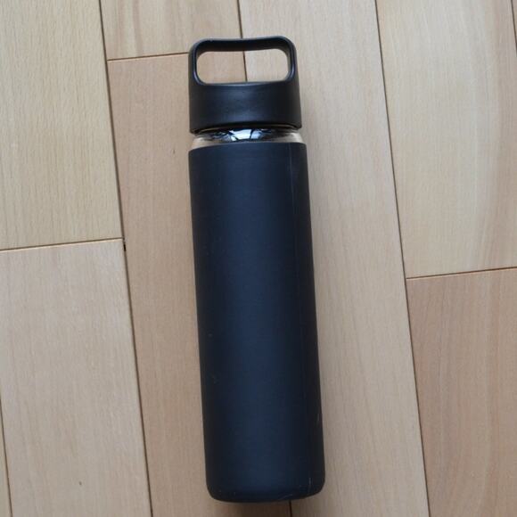 Peloton Glass Water Bottle - Picture 2 of 2